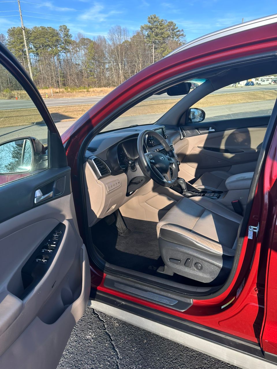 
								HYUNDAI TUCSON LIMITED RED 2019 (SOLD) full									