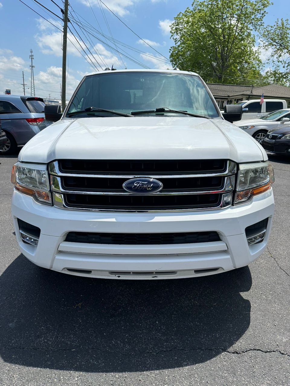 
								Ford Expedition White 2016 full									