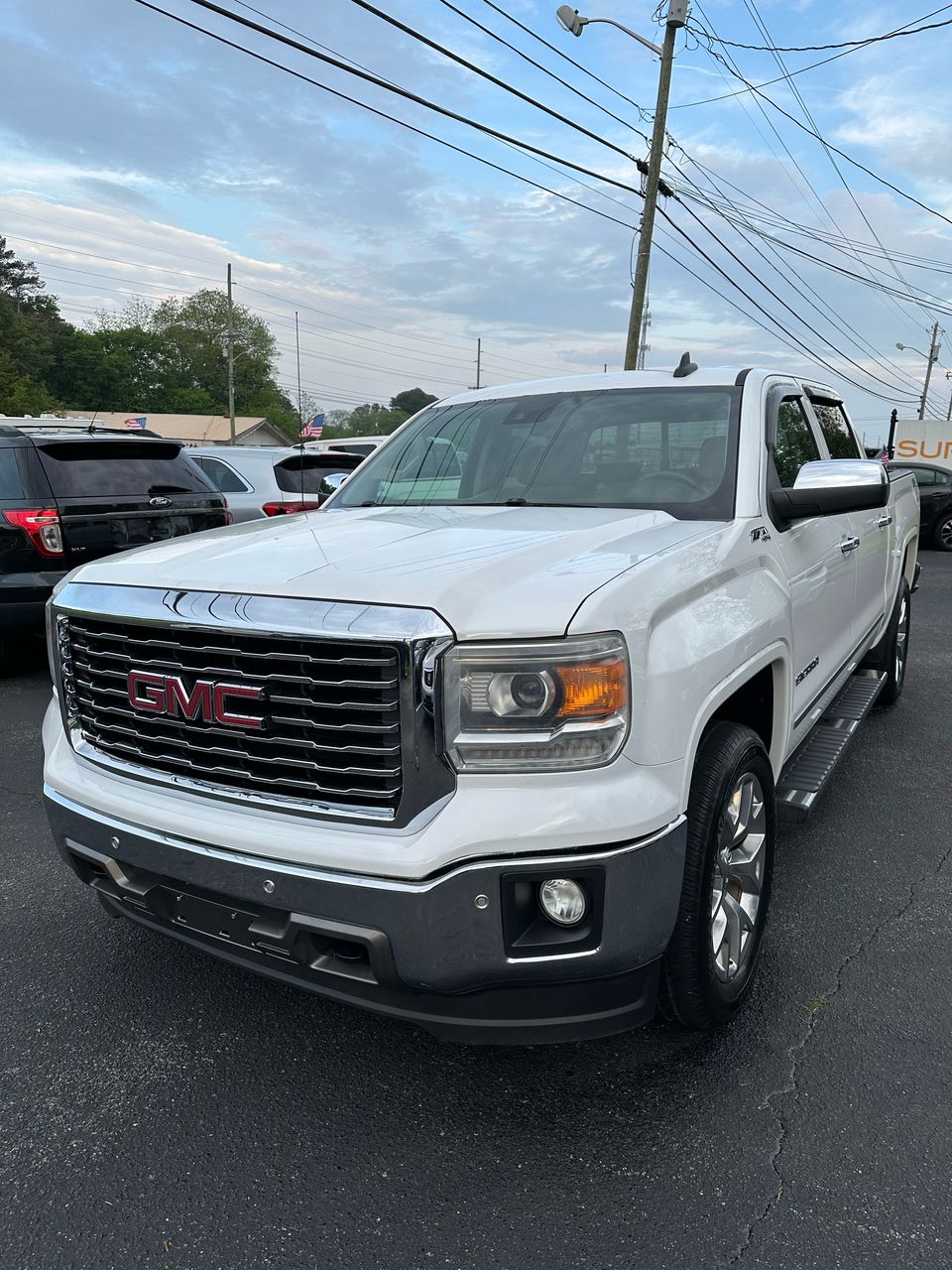 
								GMC Sierra 1500 SLT full									