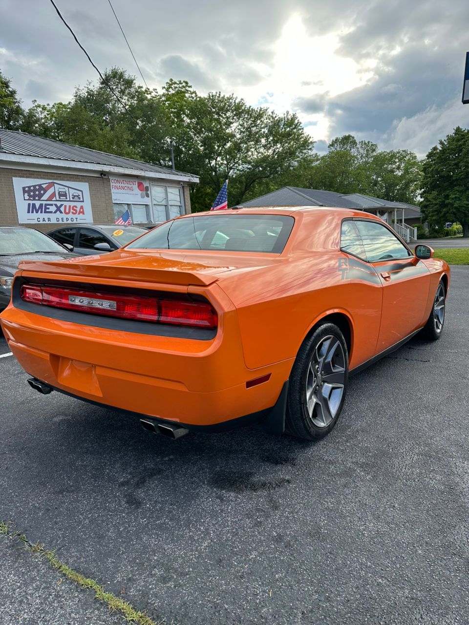 
								Dodge Challenger Orange 2012 full									
