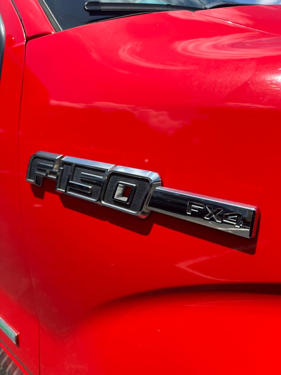 
								Ford F150 SuperCrew Cab FX4 Red 2013 full									