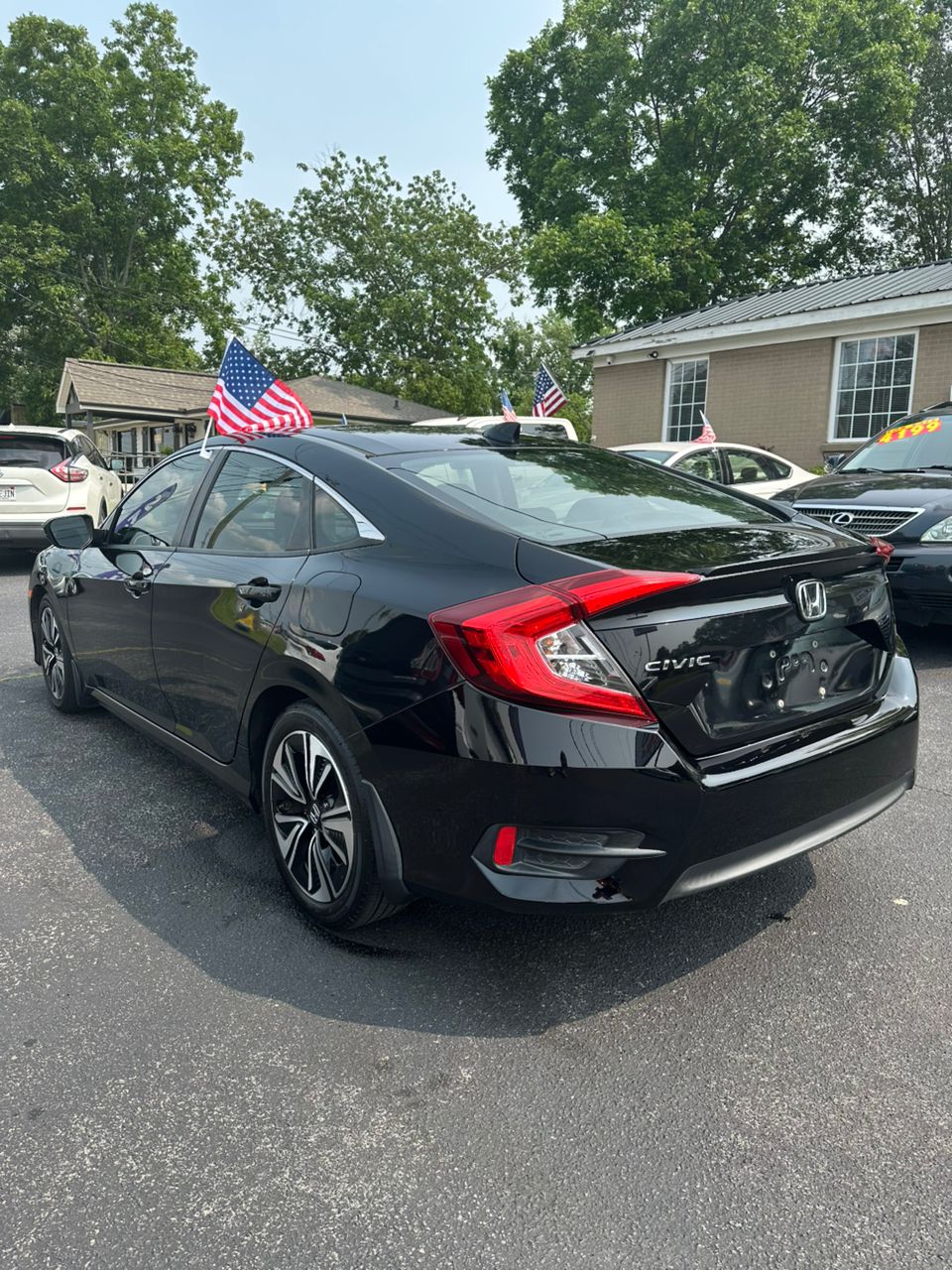 
								Honda Civic Black 2016 full									