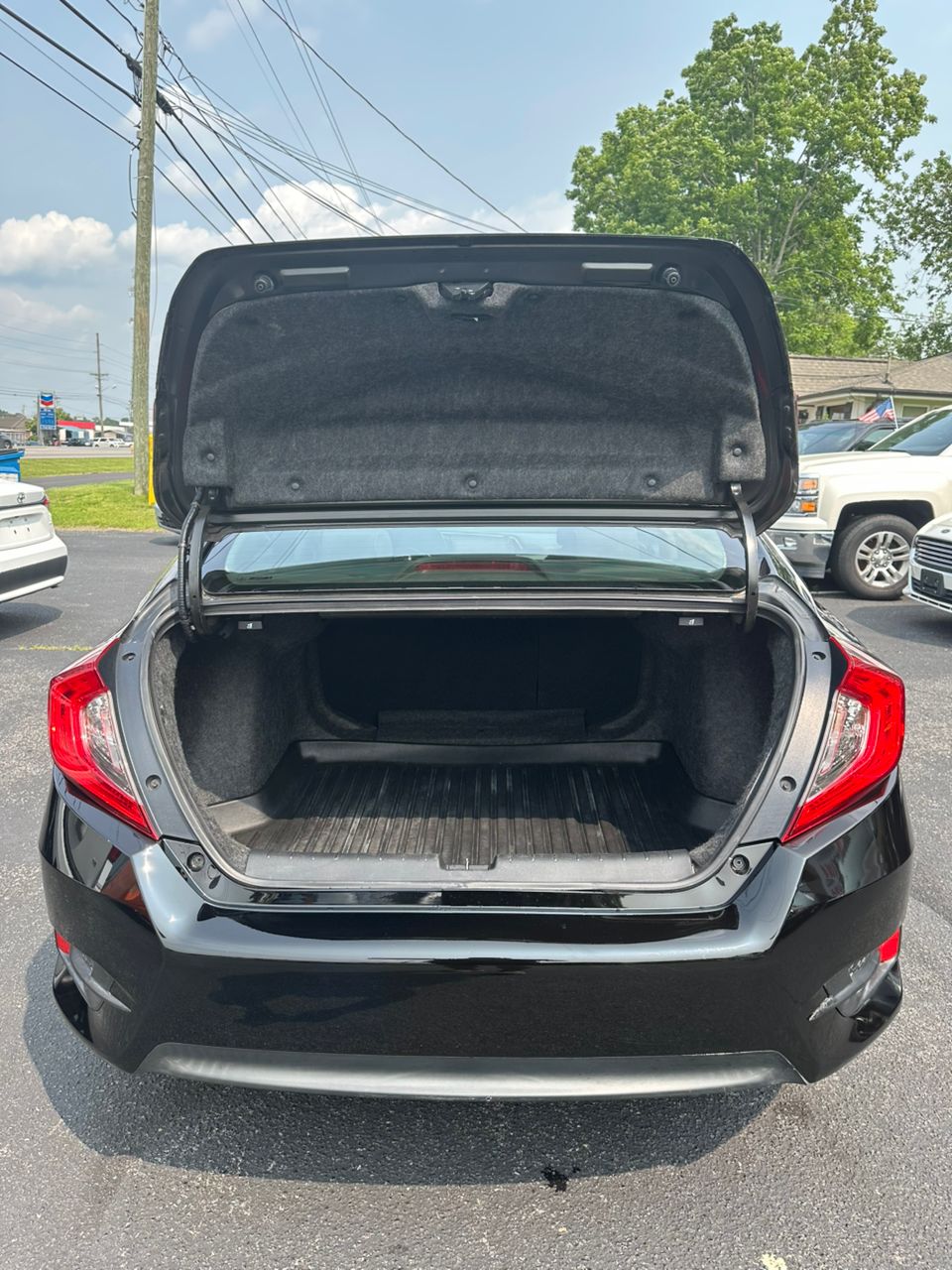 
								Honda Civic Black 2016 full									