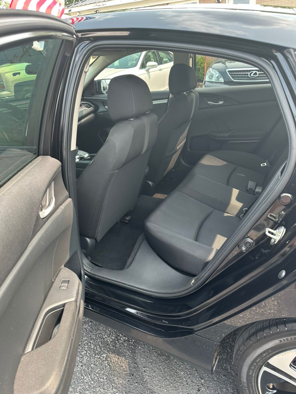 
								Honda Civic Black 2016 full									