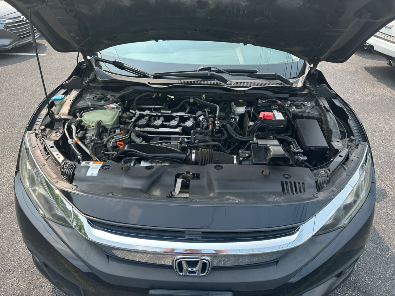 
								Honda Civic Black 2016 full									