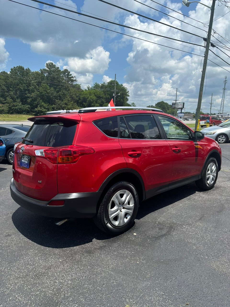 
								Toyota RAV4 LE Sport Utility 4D full									