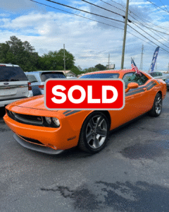 Dodge Challenger Orange 2012