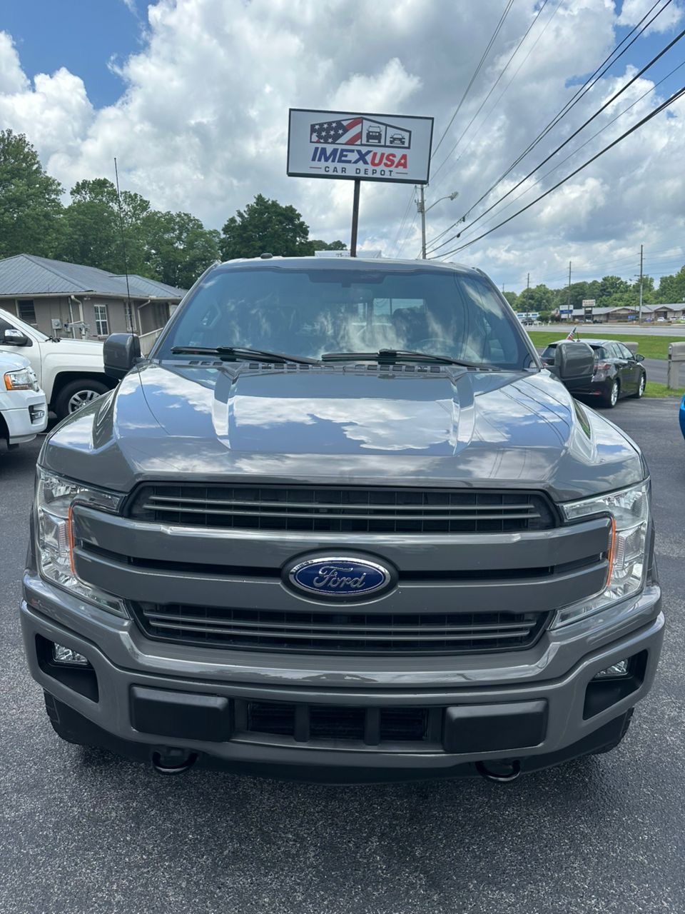 
								Ford F150 Lariat Gray 2018 full									