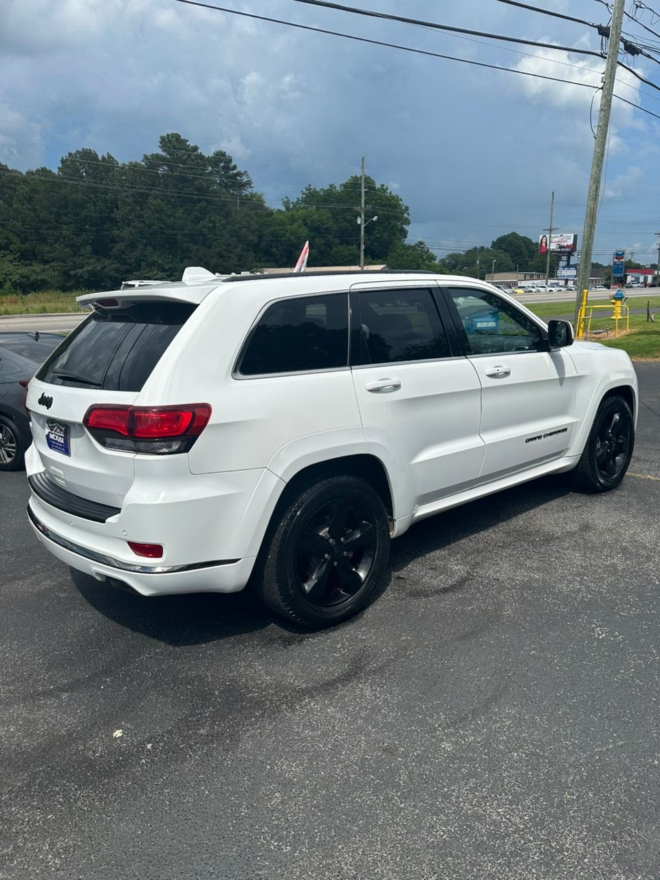 
								Jeep Grand Cherokee High Altitude White full									