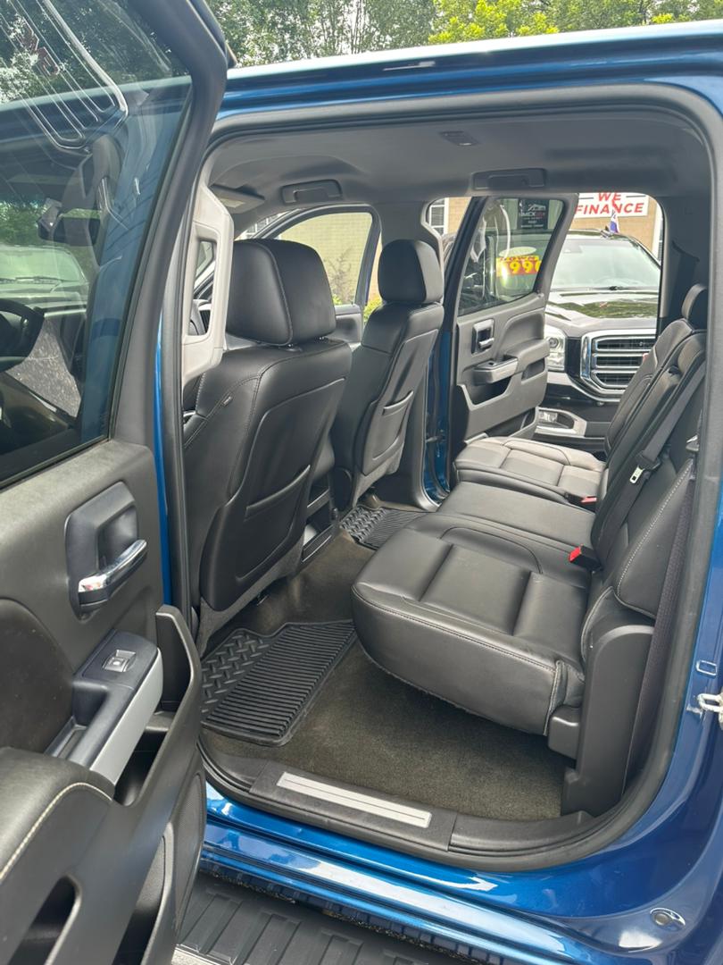 
								Chevrolet Silverado 1500 LT 2015 Blue full									