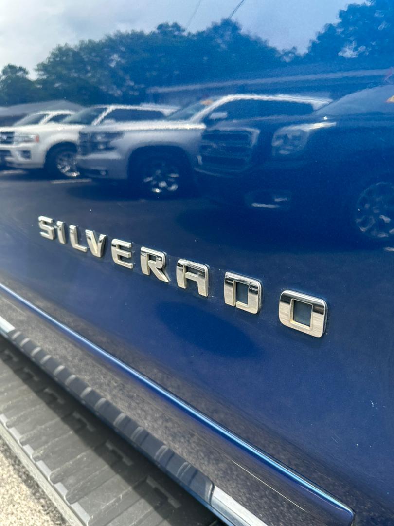 
								Chevrolet Silverado 1500 LT 2015 Blue full									