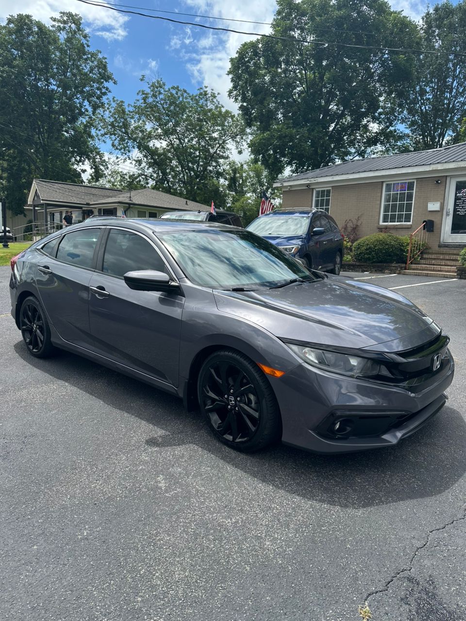 
								Honda Civic Sedan Sport Gray 2019 full									