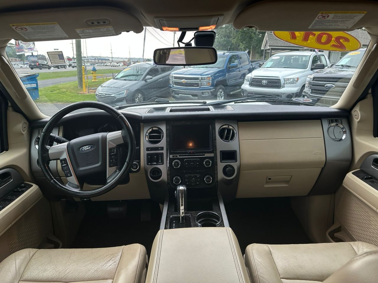 
								Ford Expedition EL Limited White 2017 full									