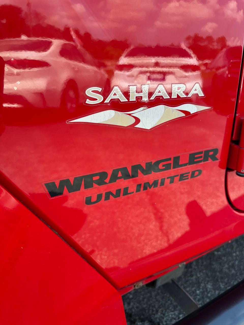 
								Jeep Wrangler Unlimited Sahara Red 2014 full									