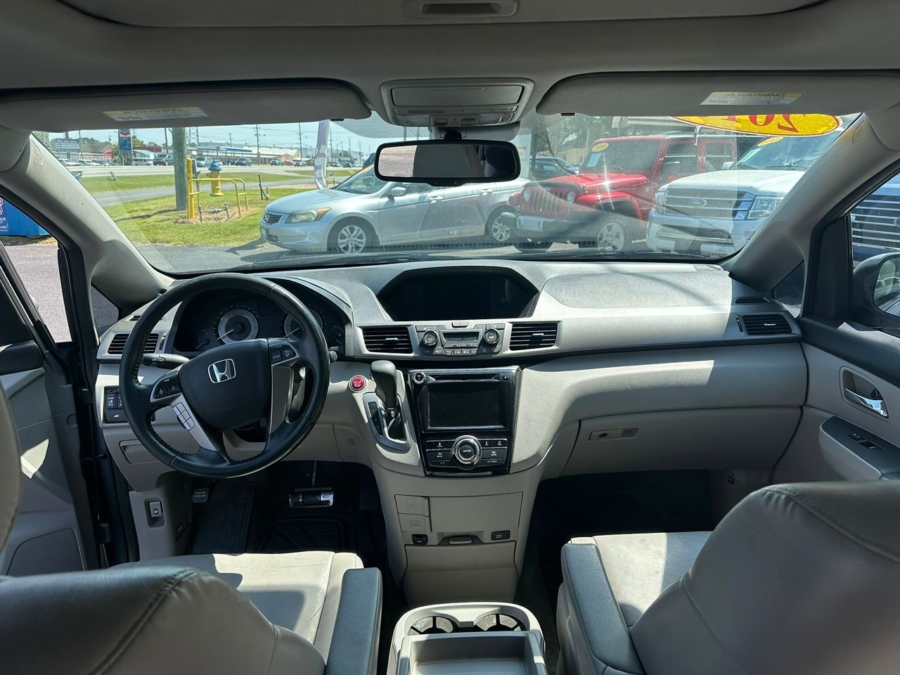 
								Honda Odyssey EX-L 2016 Silver full									