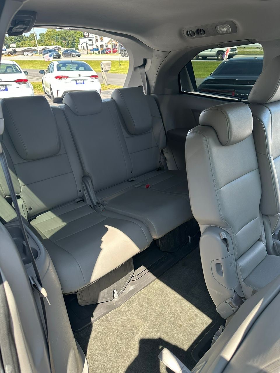 
								Honda Odyssey EX-L 2016 Silver full									