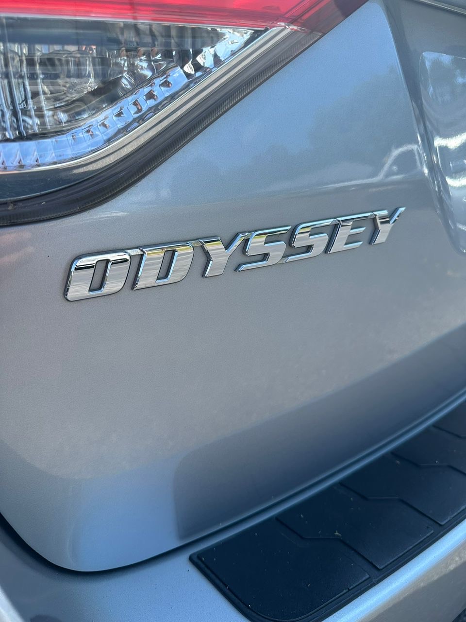
								Honda Odyssey EX-L 2016 Silver full									