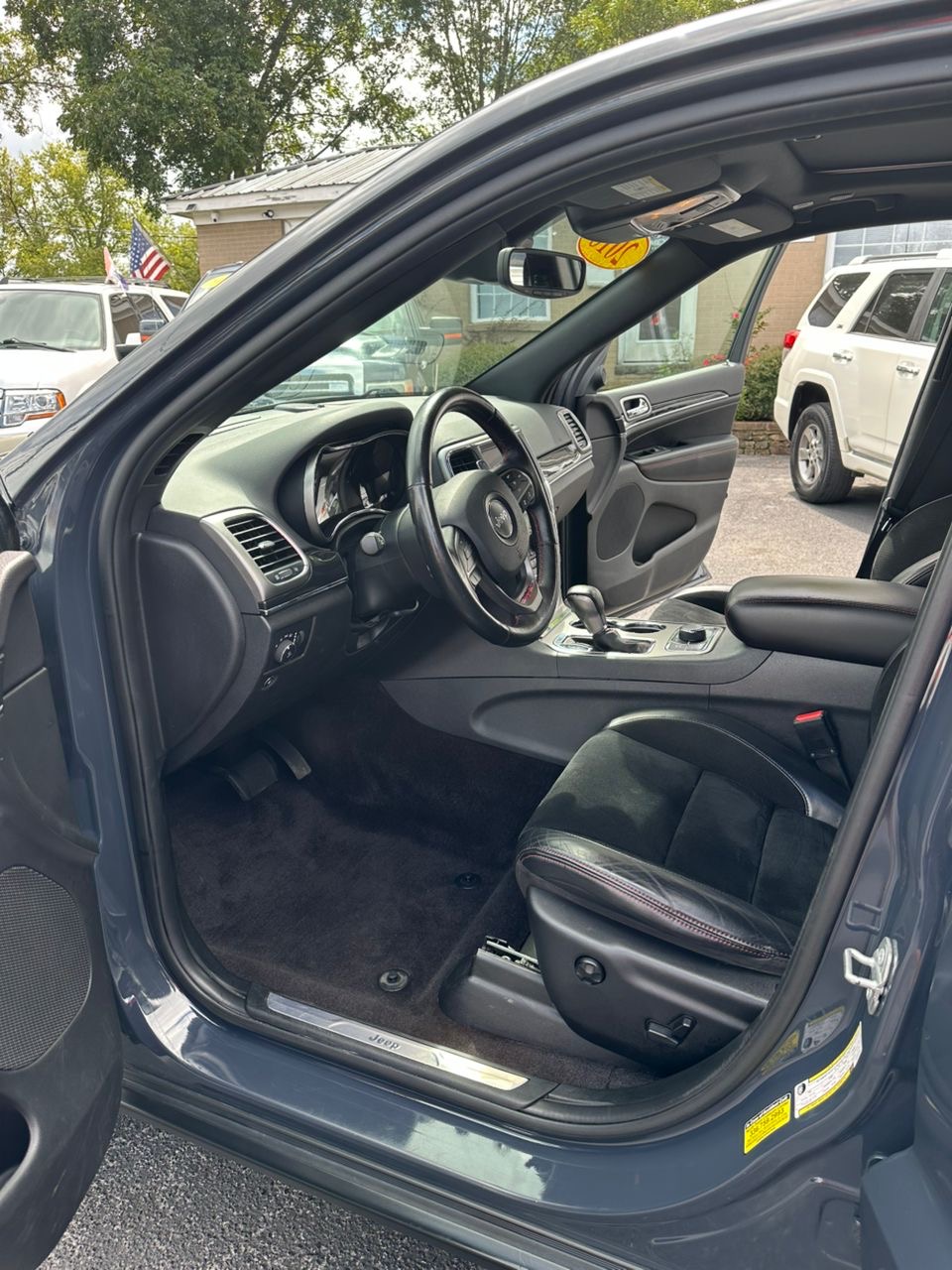 
								Jeep Grand Cherokee Trailhawk 2018 Gray full									