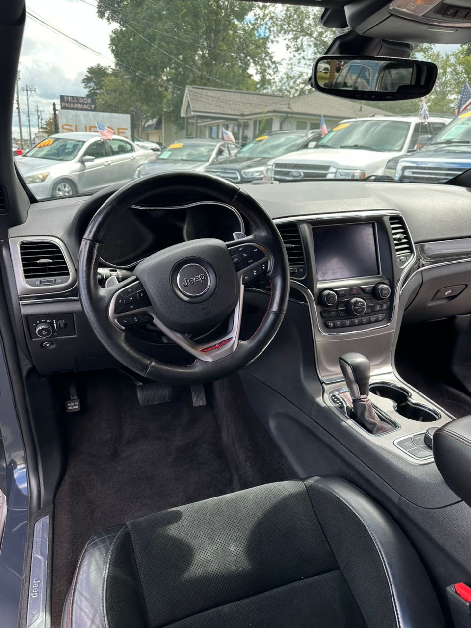 
								Jeep Grand Cherokee Trailhawk 2018 Gray full									