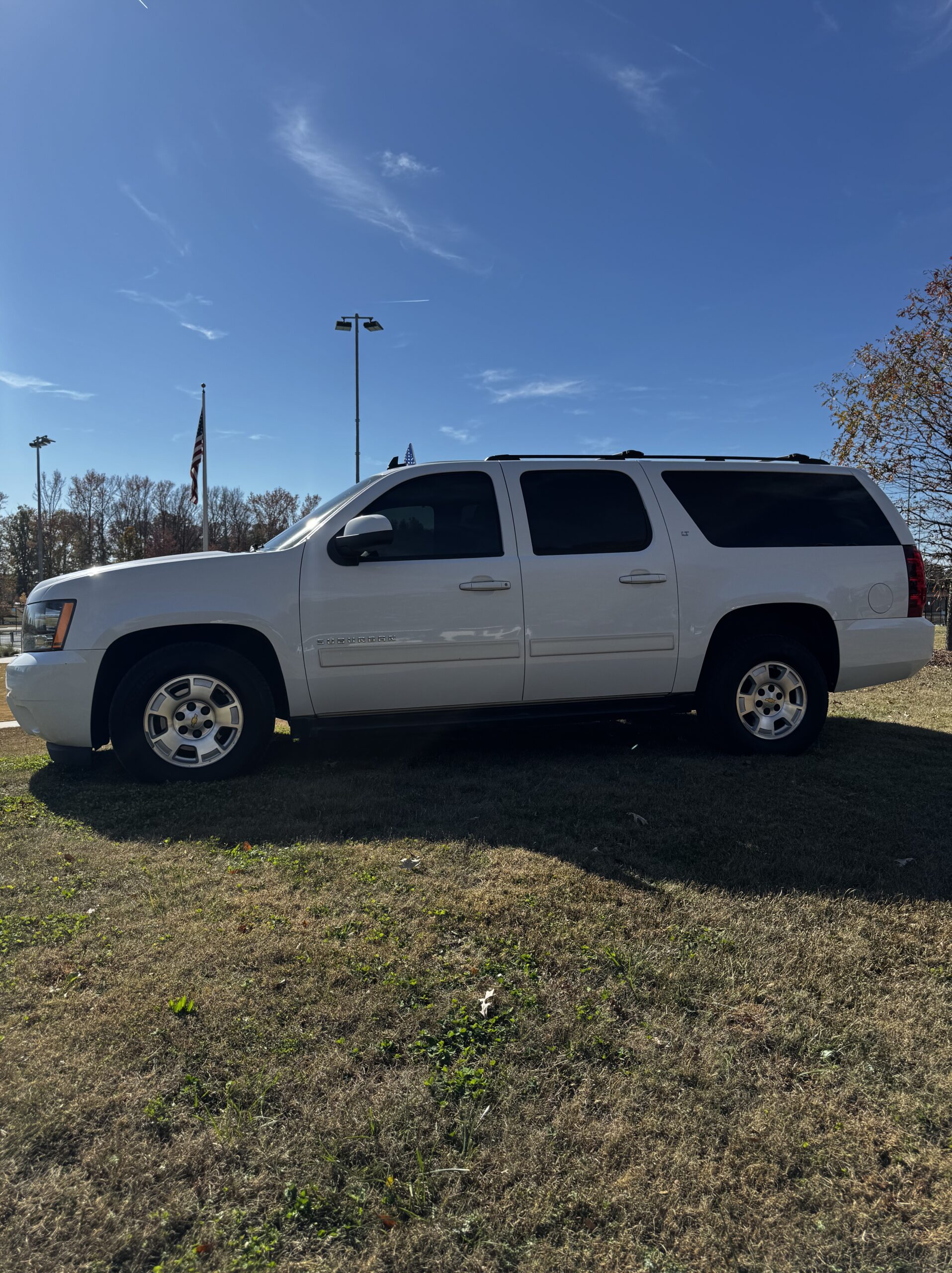
								CHEVROLET SUBURBAN LT 1500 WHITE 2012 full									