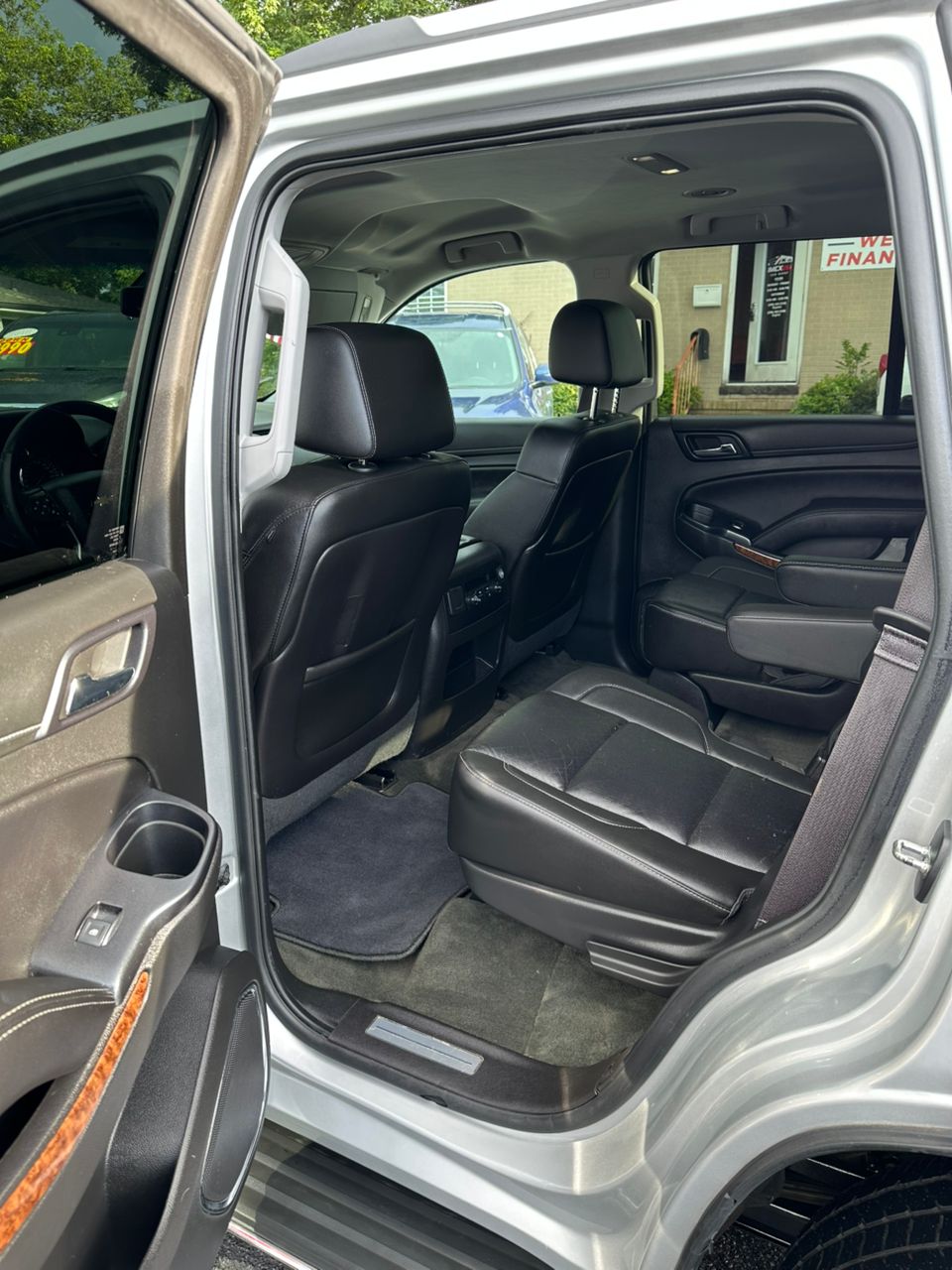 
								Chevrolet Tahoe LTZ Sport 2015 full									