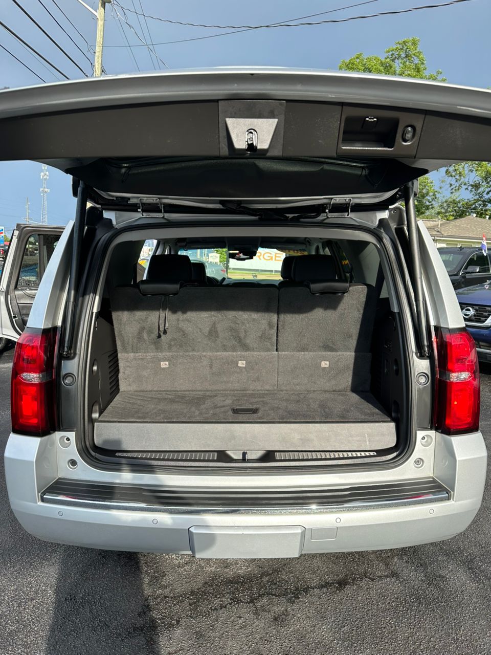 
								Chevrolet Tahoe LTZ Sport 2015 full									