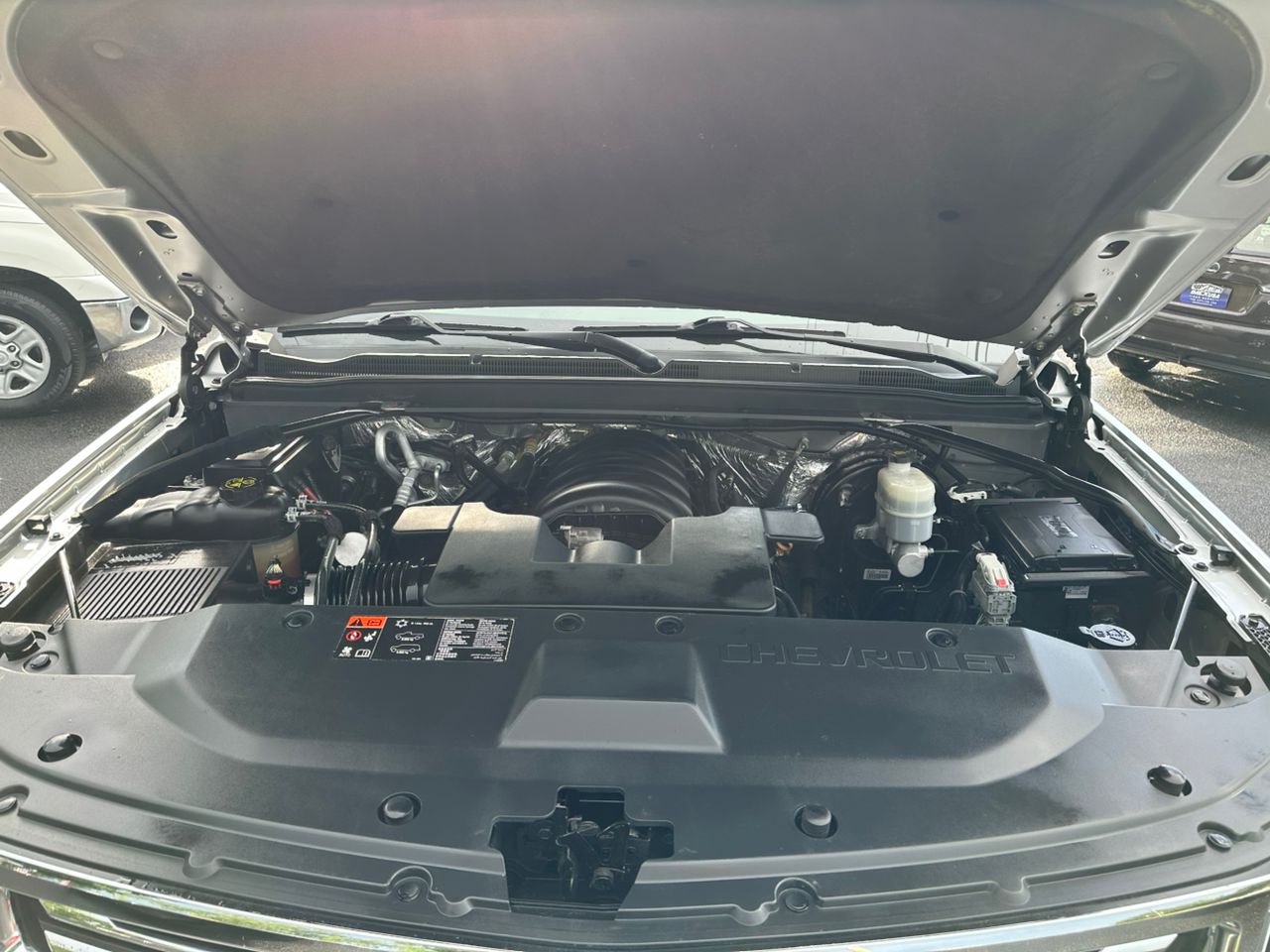 
								Chevrolet Tahoe LTZ Sport 2015 full									