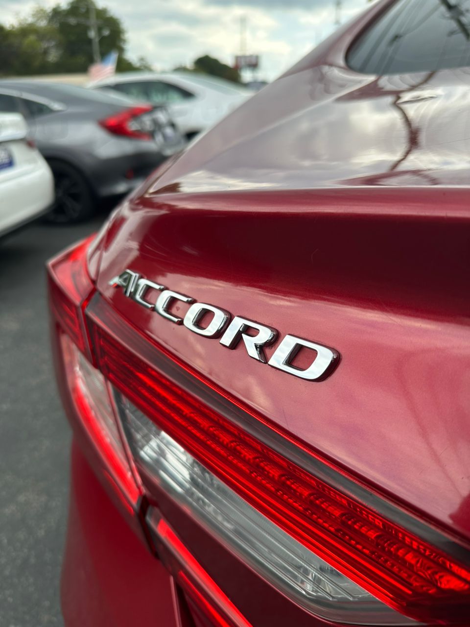
								Honda Accord Sedan EX Red 2018 full									