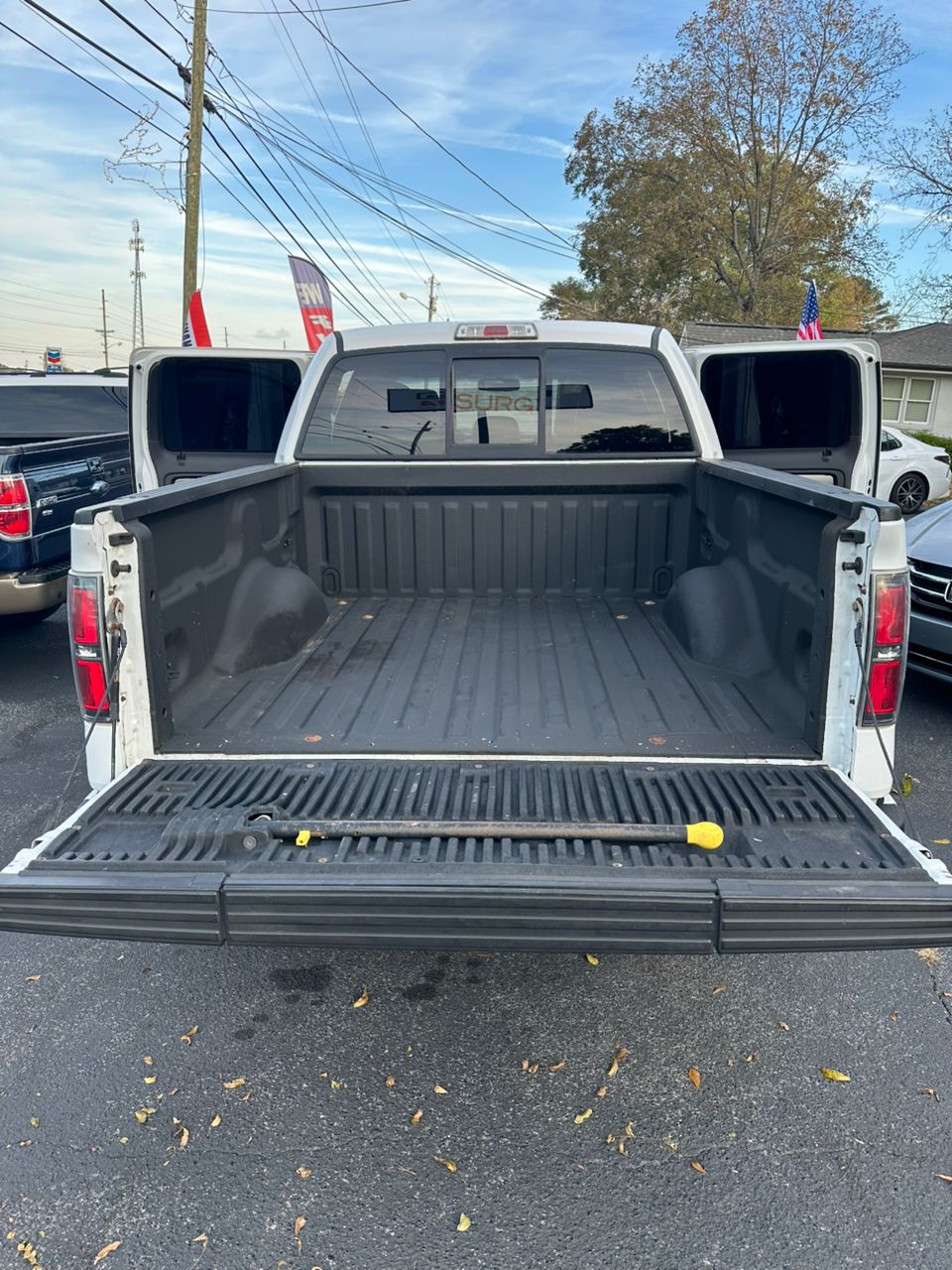 
								Ford F150 SuperCrew Cab FX4 2013 White full									