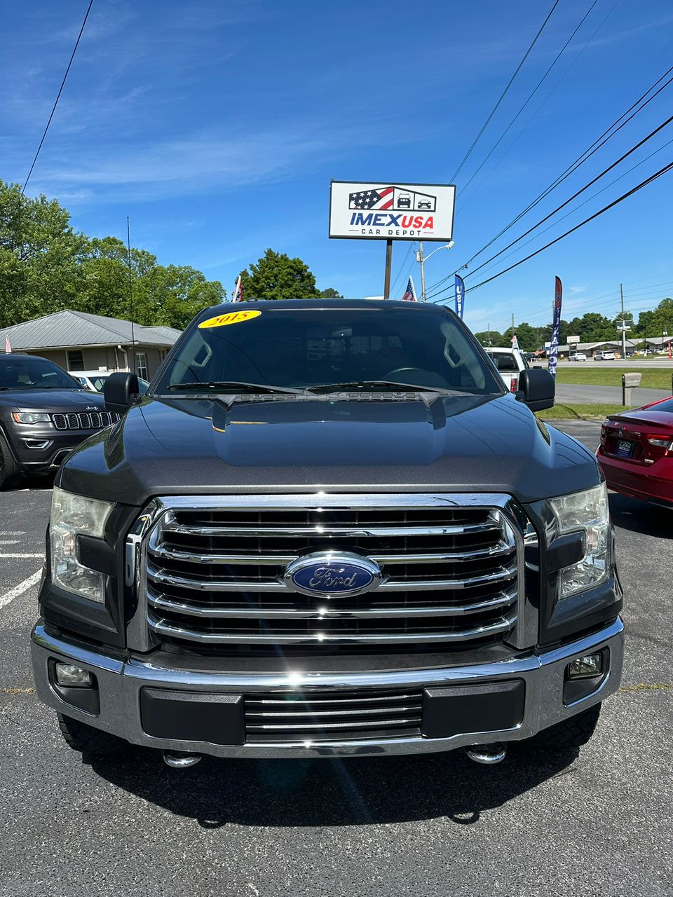 
								Ford F150 SuperCrew Cab XLT Pickup  Gray 2015 full									