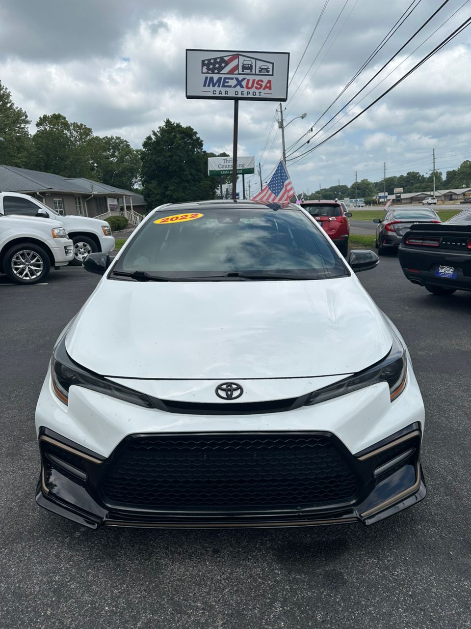 
								Toyota Corolla SE Apex Edition full									