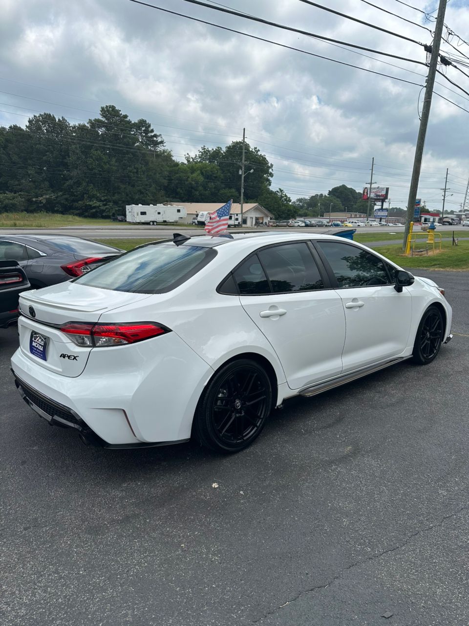 
								Toyota Corolla SE Apex Edition full									