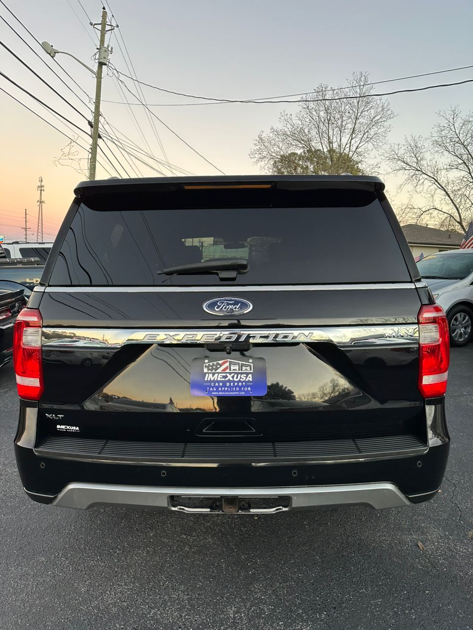 
								Ford Expedition Max XLT Sport full									