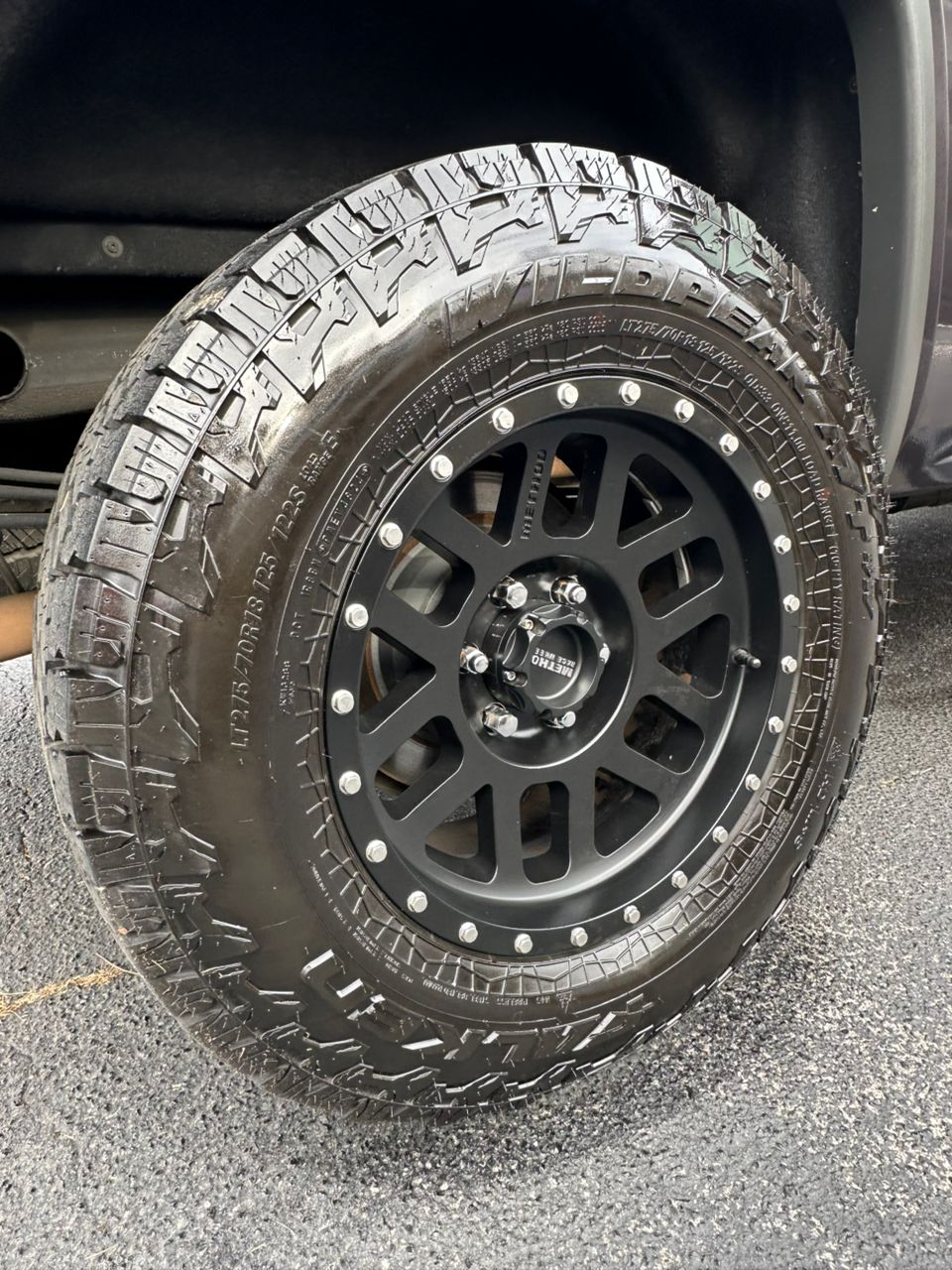 
								GMC Sierra 1500 SLT 2016 Gray full									