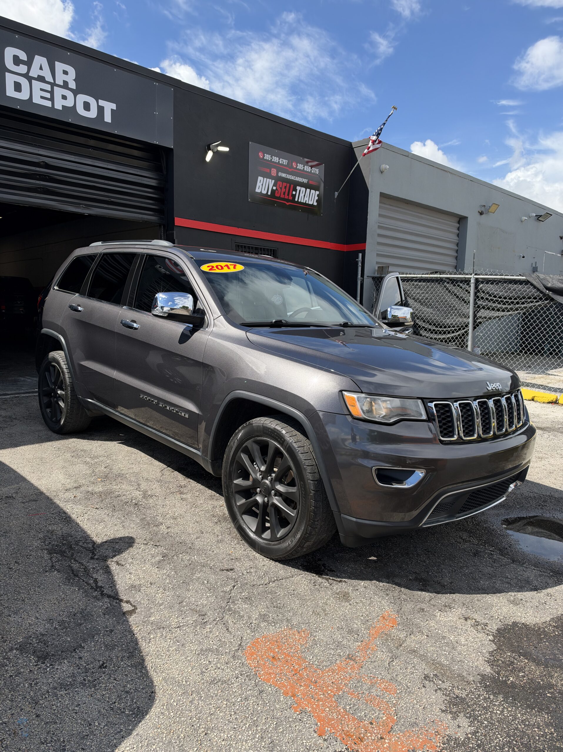Jeep Grand Cherokee Limite 2017 Gray