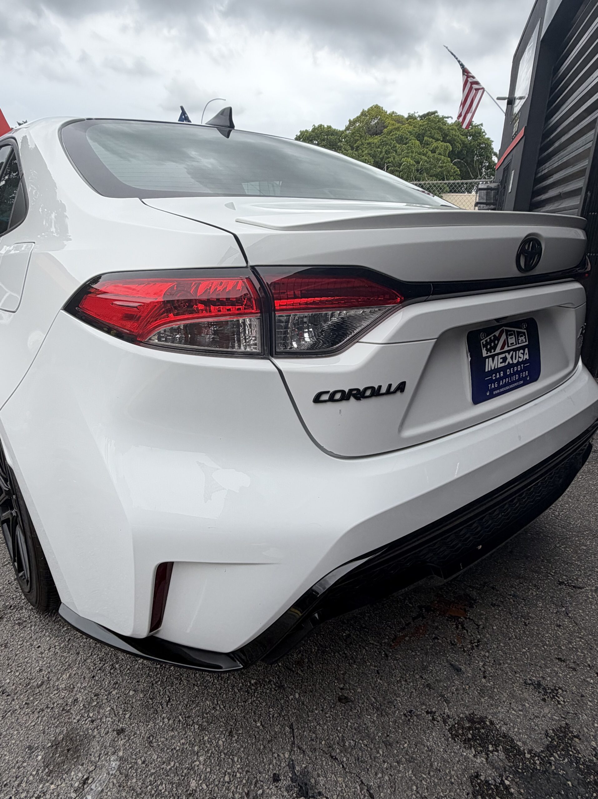 
								Toyota Corolla SE Apex Edition full									