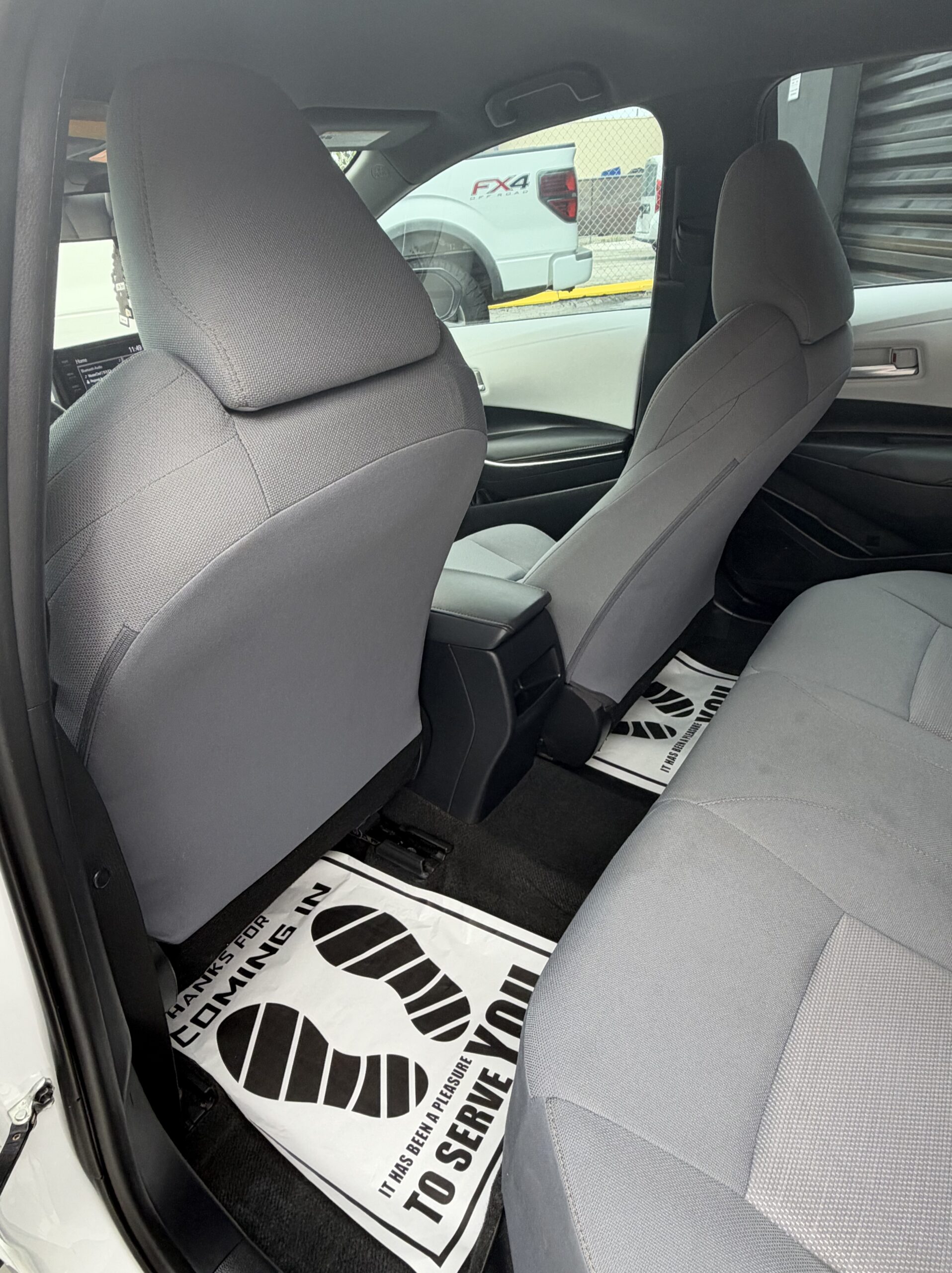 
								Toyota Corolla SE Apex Edition full									