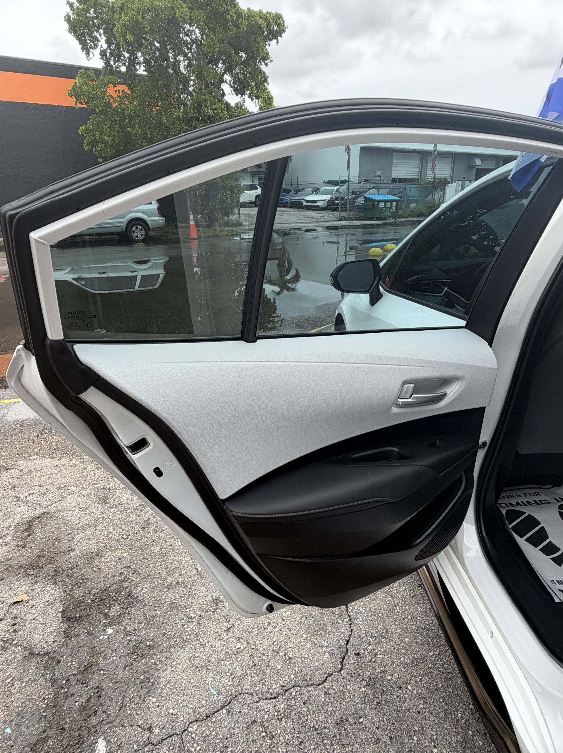 
								Toyota Corolla SE Apex Edition full									