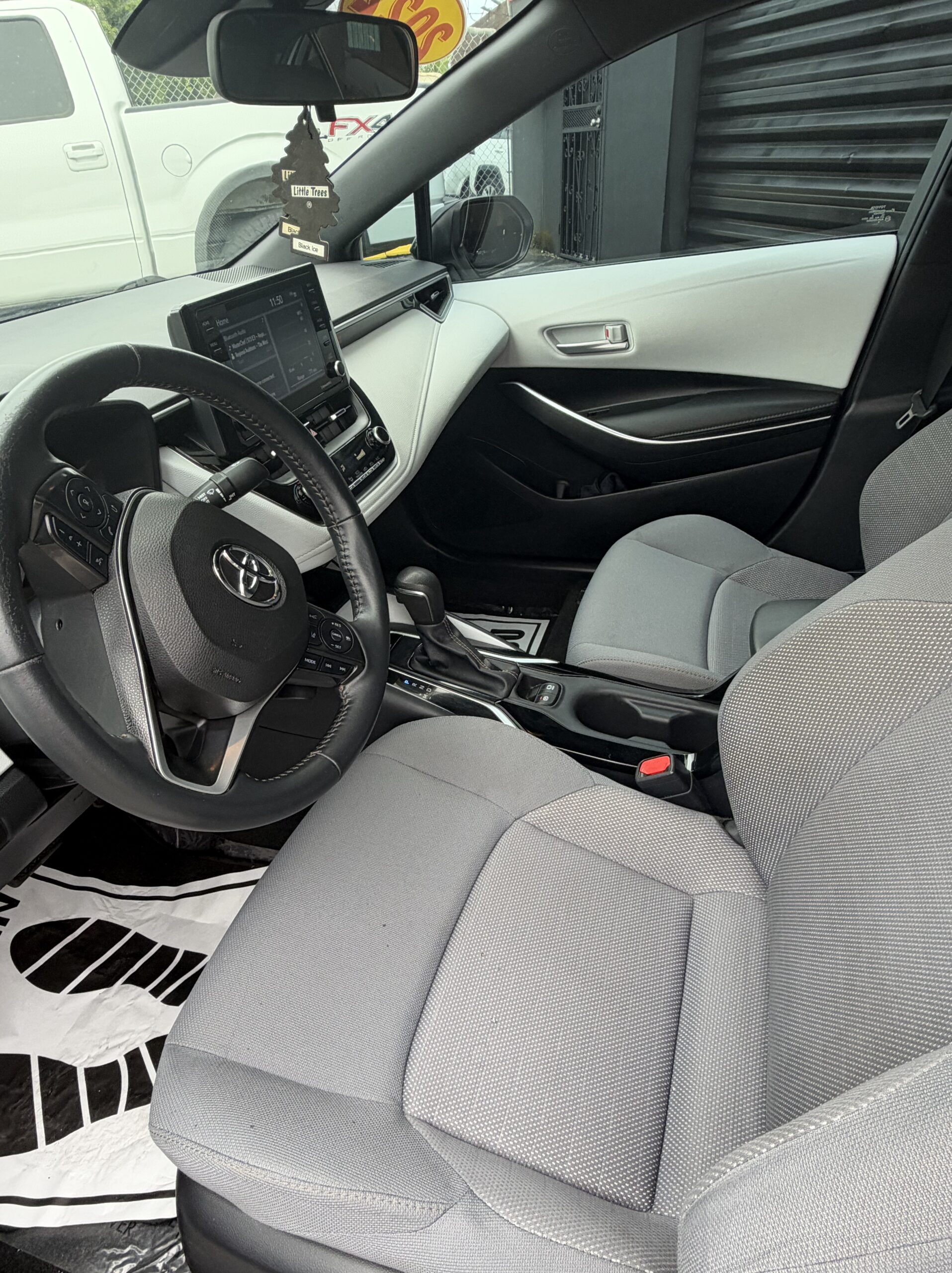 
								Toyota Corolla SE Apex Edition full									