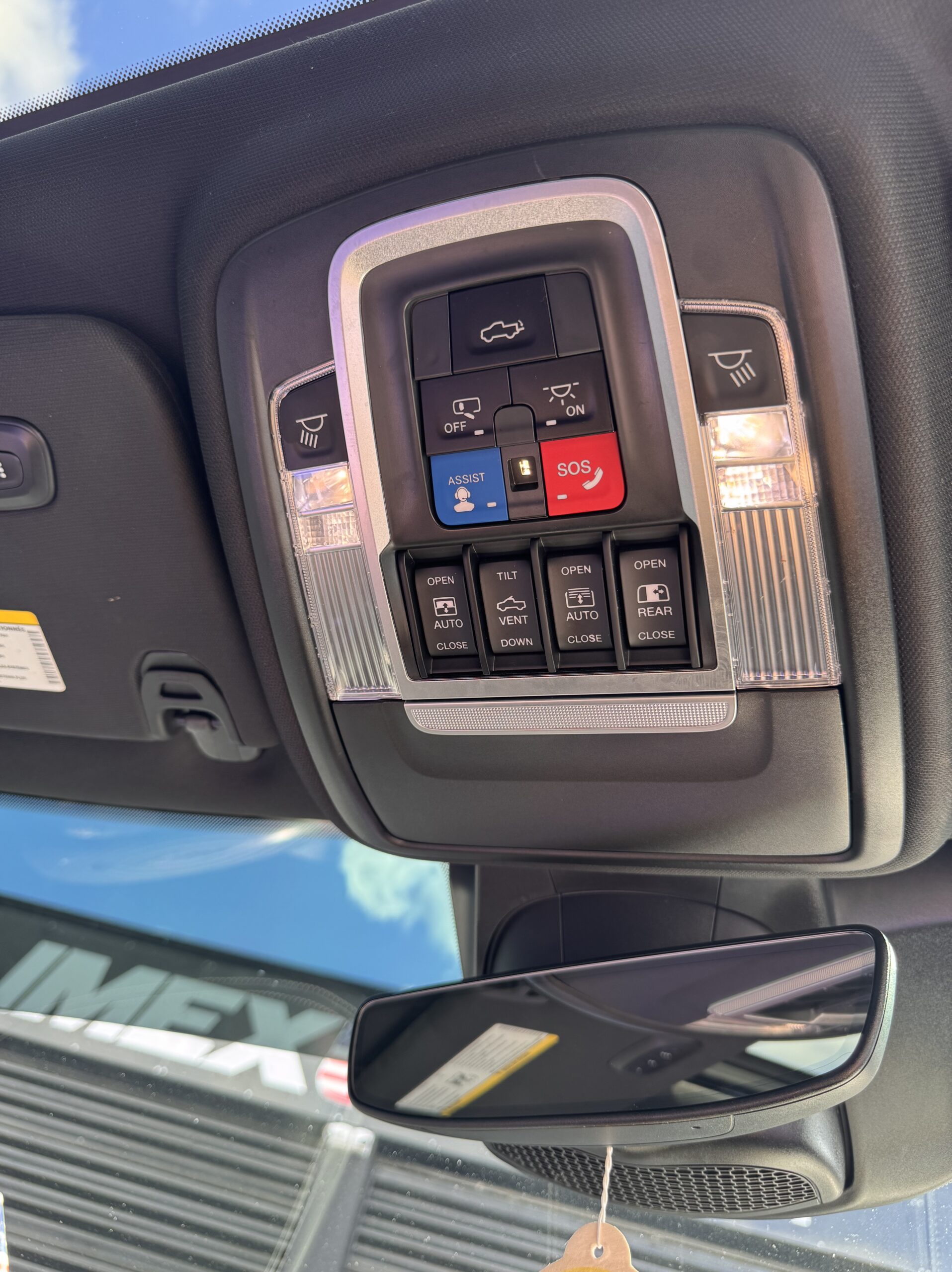 
								Ram 1500 Crew Cab Limited Pick-up V8 2019 full									