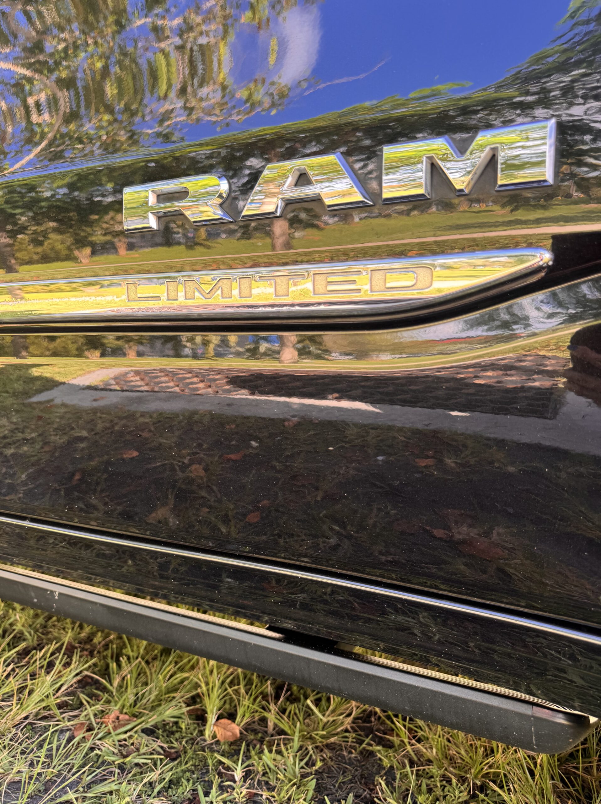 
								Ram 1500 Crew Cab Limited Pick-up V8 2019 full									